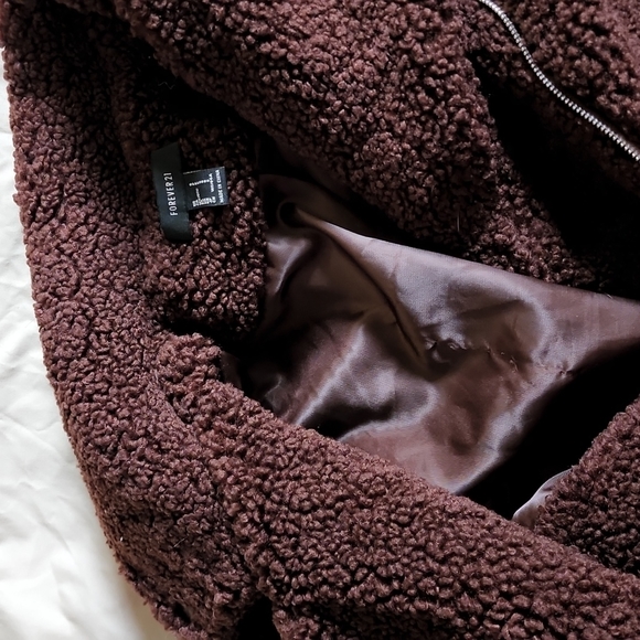 Jacket - Picture 3 of 4